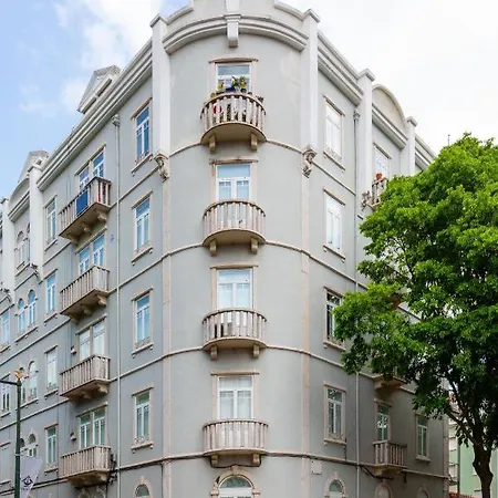 Park Deluxe 6 - Free Parking Apartment Lisbon